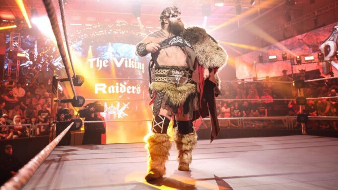 WWE এর Ivar আহত 'খুব গুরুতর', এখনও সব বিকল্প খুঁজে বের করার চেষ্টা করছে

