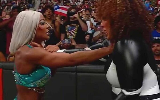 নিয়া জ্যাক্স 5/17 WWE SmackDown-এ "কুইন অফ দ্য রিং"-এ সেমিফাইনালে এগিয়েছে

