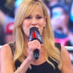 লিলিয়ান গার্সিয়া 5/13 কিভাবে WWE RAW লুক একসাথে আসে