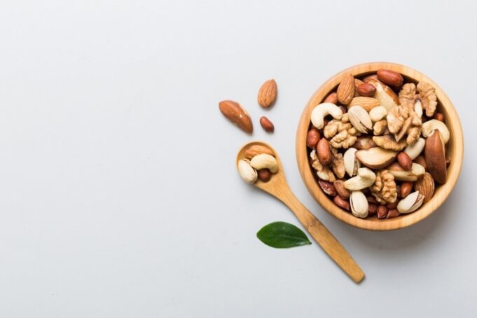 Study: Effects of energy-restricted diets with or without nuts on weight, body composition and glycaemic control in adults: a scoping review. Image Credit: SNeG17/Shutterstock.com