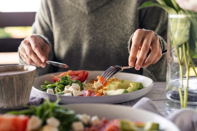 Study: Adherence to the EAT-lancet diet and incident depression and anxiety. Image Credit: Dulin/Shutterstock.com