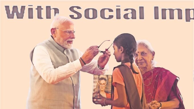 narendra modi, Modi Varanasi visit, political youth, development projects, up development, yogi adityanath, nepotism, government initiatives, urban development, healthcare hub, Indian express news