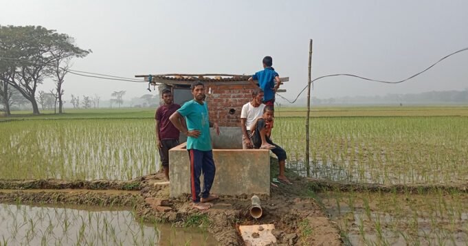 সেচলাইননিয়েলীগনেতারসঙ্গে, বোরোবোরোউৎপাদনব্যাহতেরব্যাহতের

